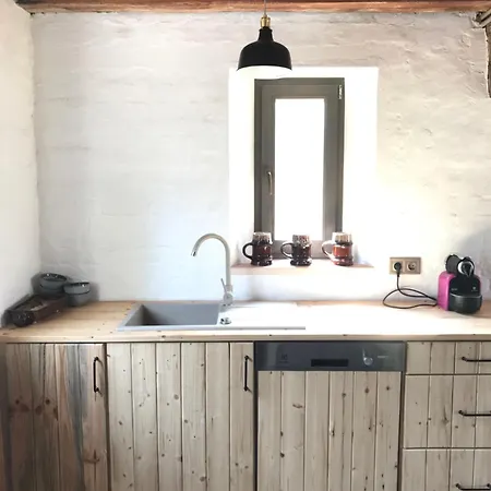 Késa Barn * Latrany