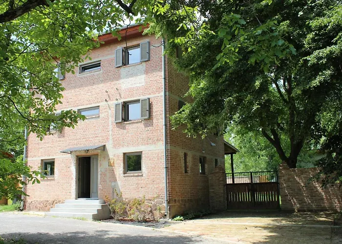 Kesa Barn Villa Latrany